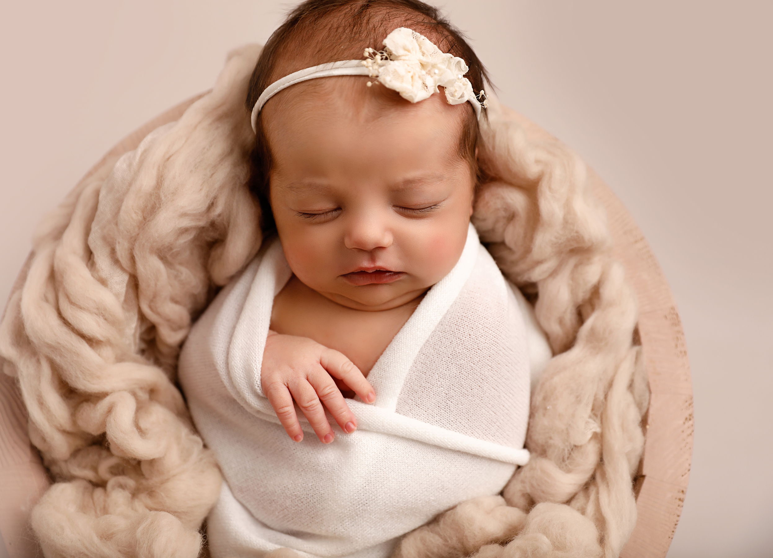 Kuscheliges Baby_Bei Sasy Photography